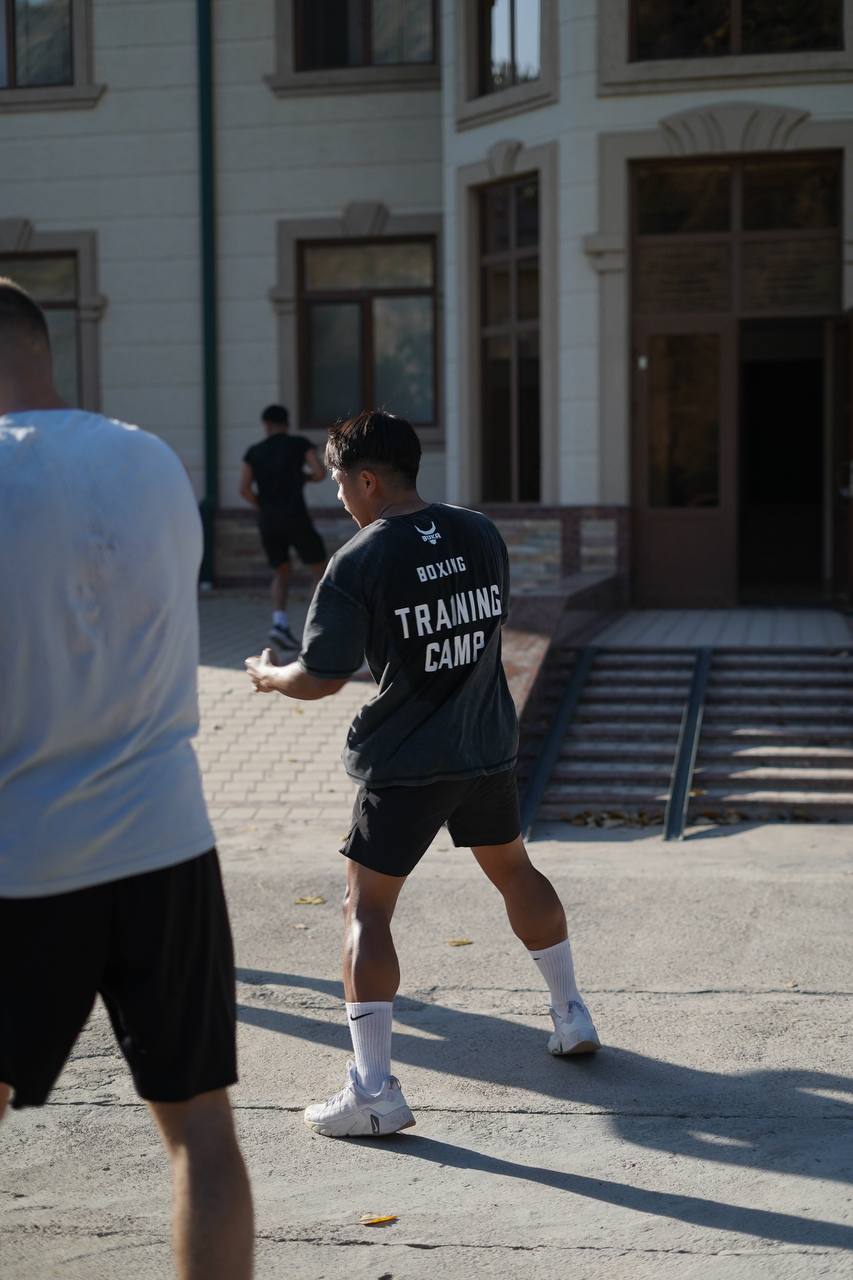 BUKA TRAINING CAMP Oversized T-Shirt